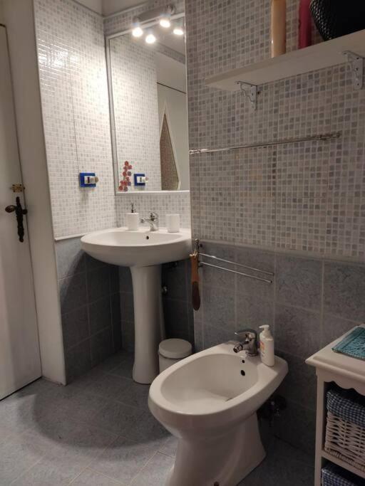 Casa Vacanza-Donnamalia Napoli Centro Storico Villa Exteriör bild